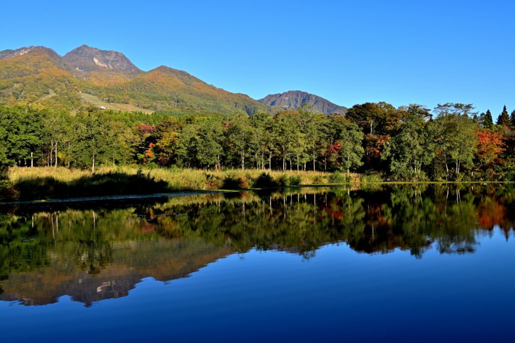 4 Best Hiking Spots in Japan for September: Cool Weather, Quiet Trails 3 28075415 m