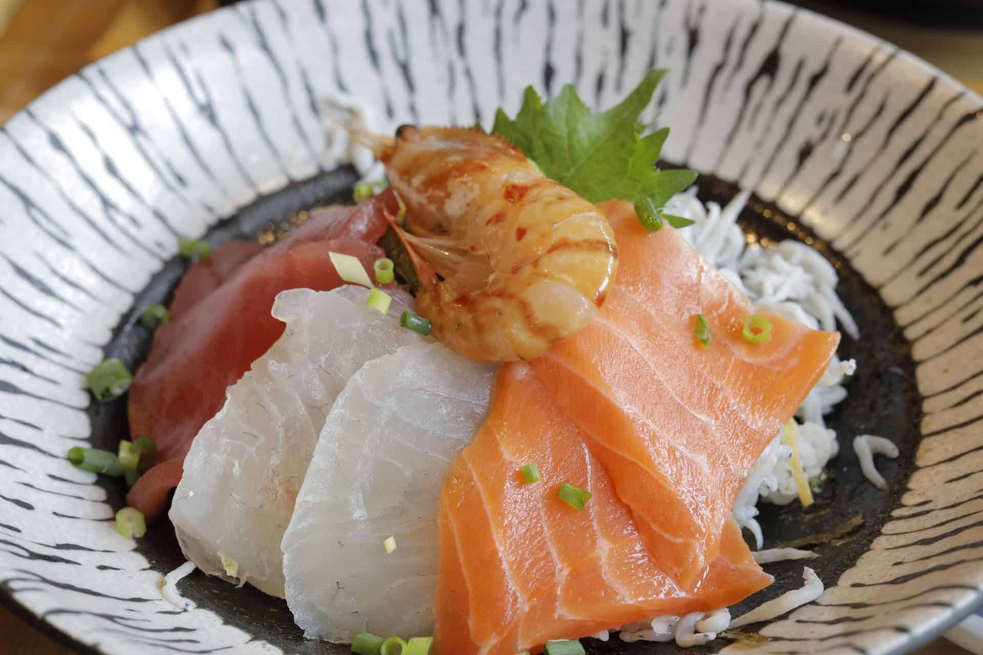 Kamakura & Enoshima Day Trip from Tokyo: A Perfect Coastal Escape 7 25038694 m