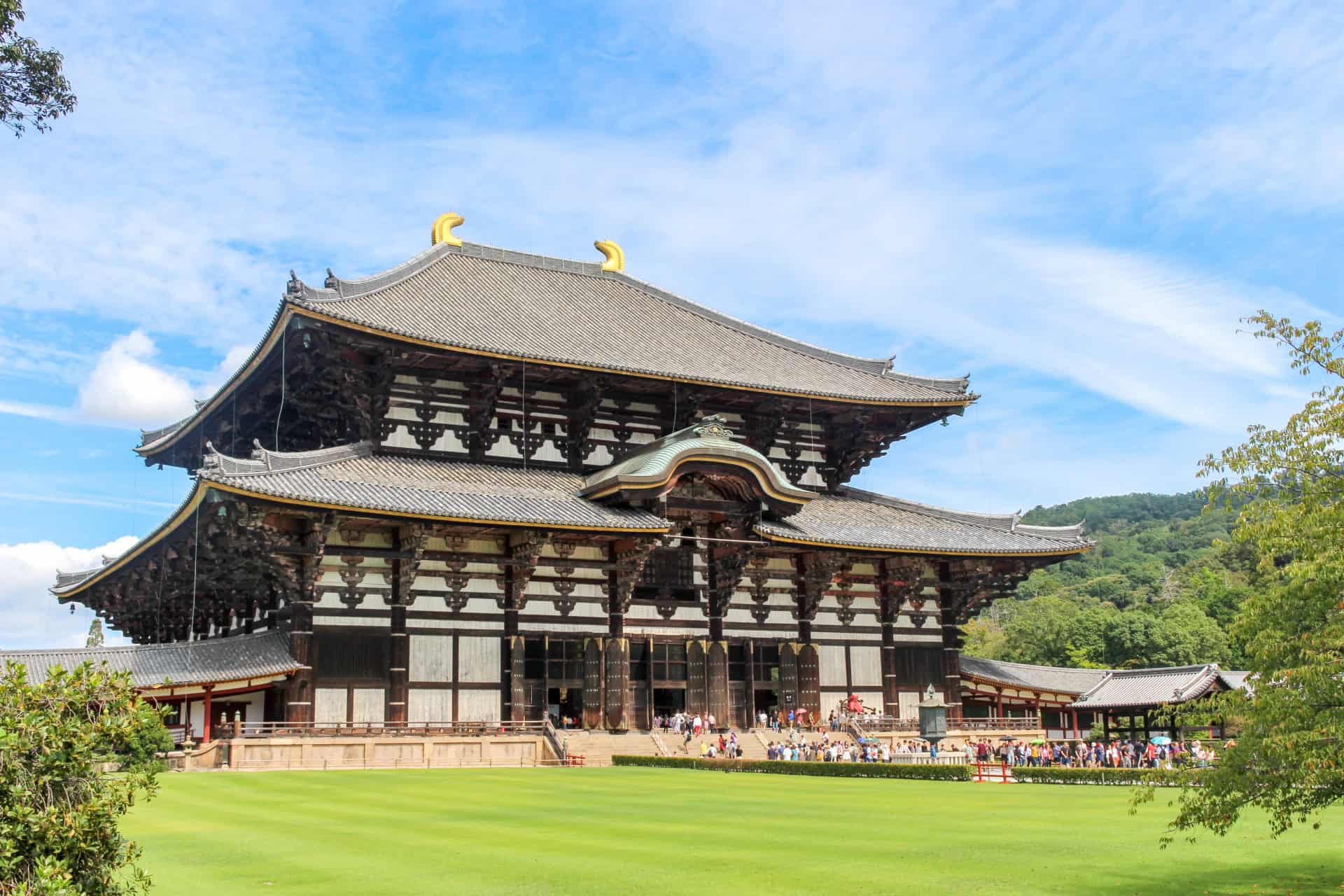7 Beautiful Japanese Temples to Visit Beyond Kyoto 4 3764199 m 4