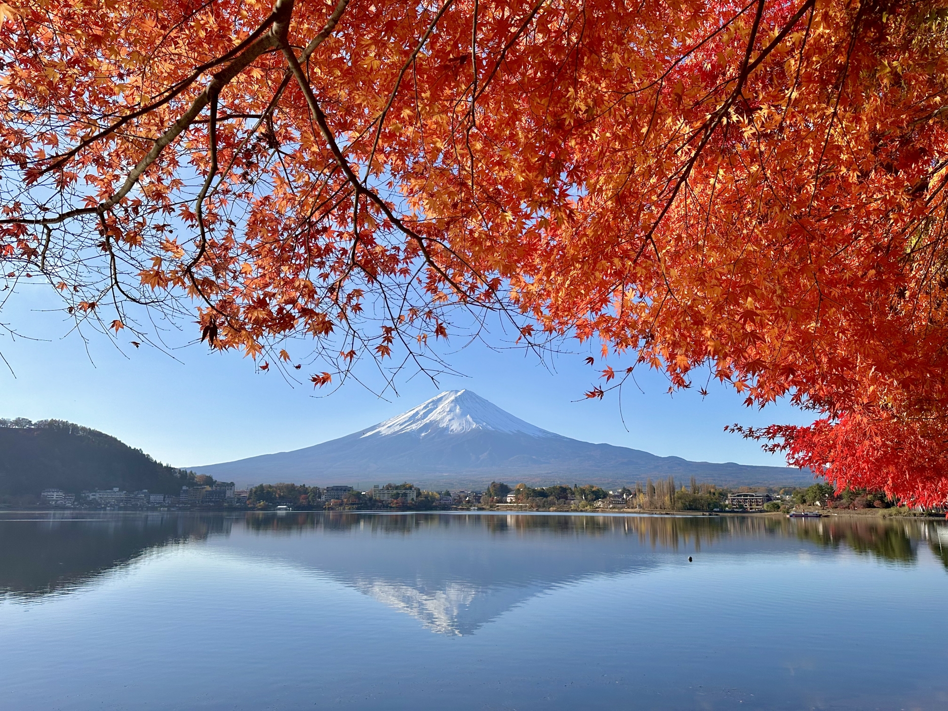 Mt. Fuji in Autumn: 7 Beautiful Places to See Japan’s Iconic Mountain 3 28370584 m