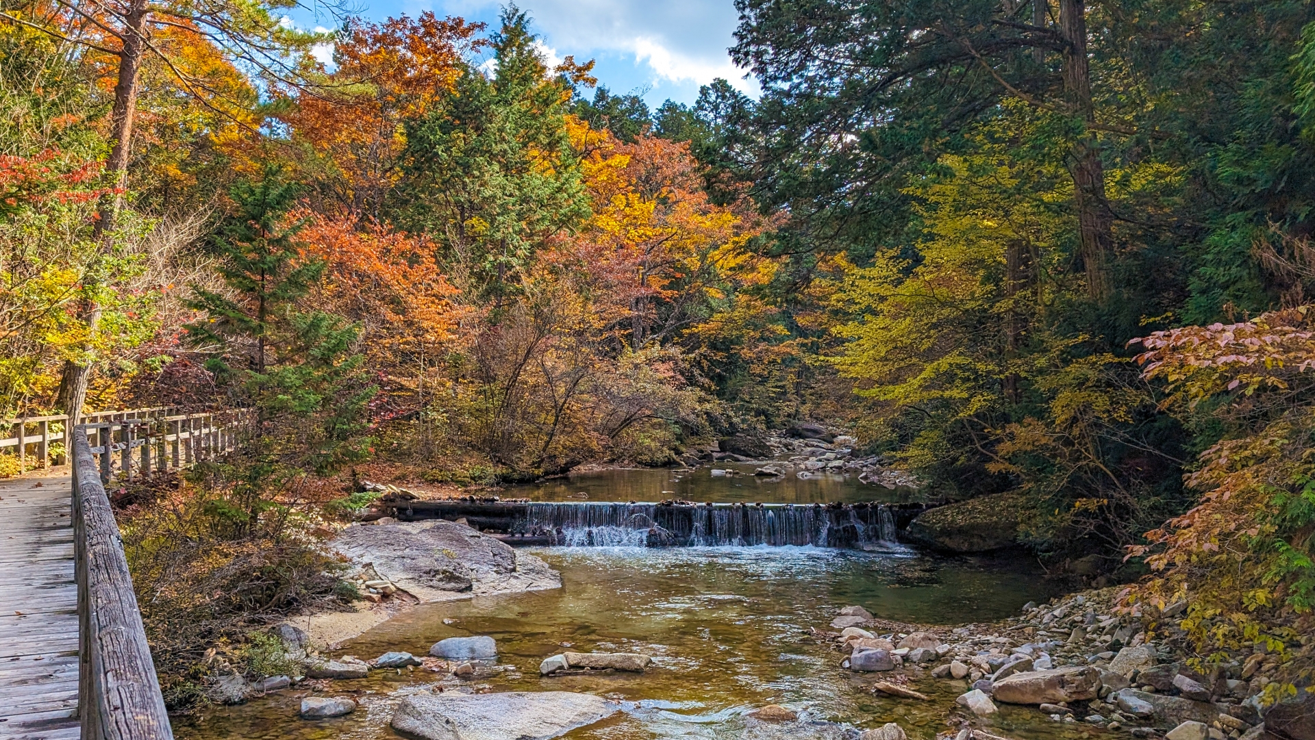 7 Japanese Countryside Towns to Visit This Autumn 8 32378078 m